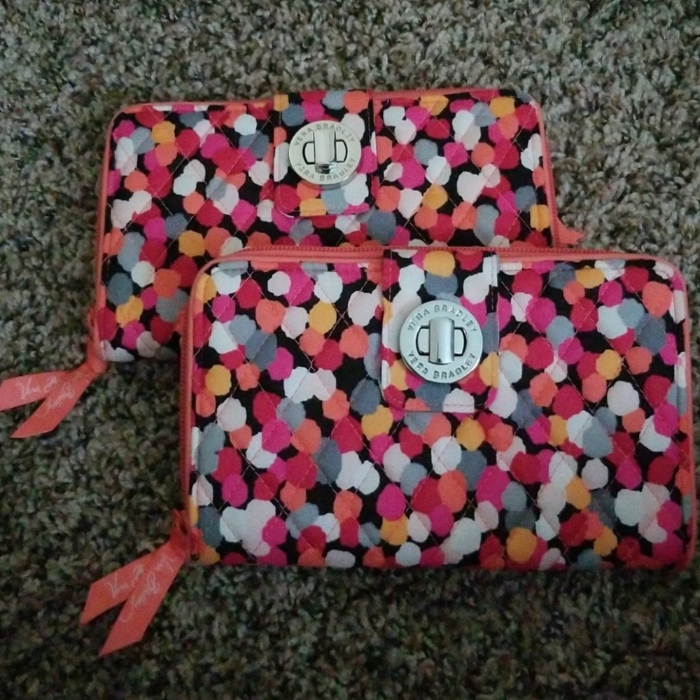 Vera Bradley Turnlock Wallet
